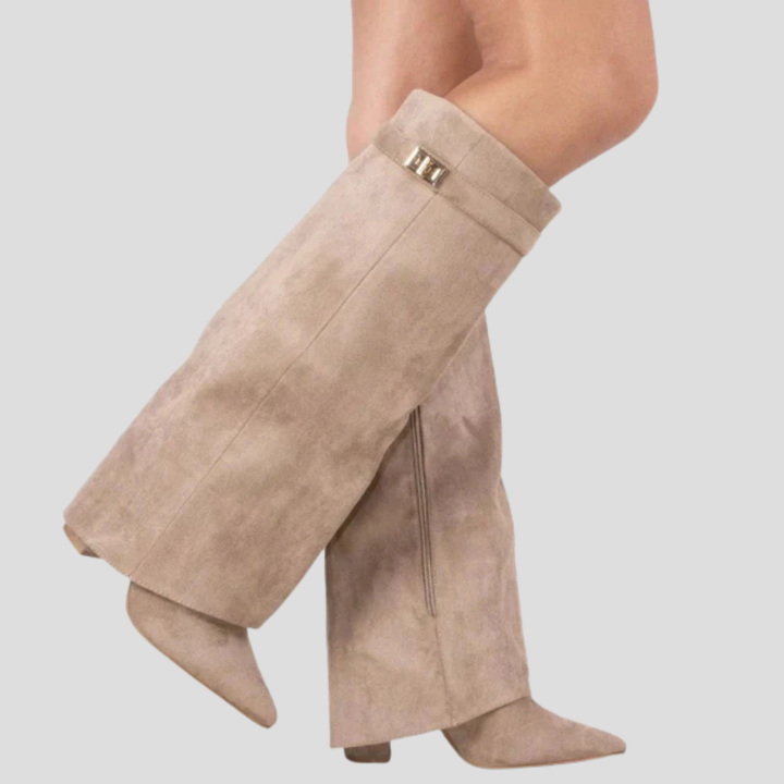 Høje støvler med flap og blokhæl