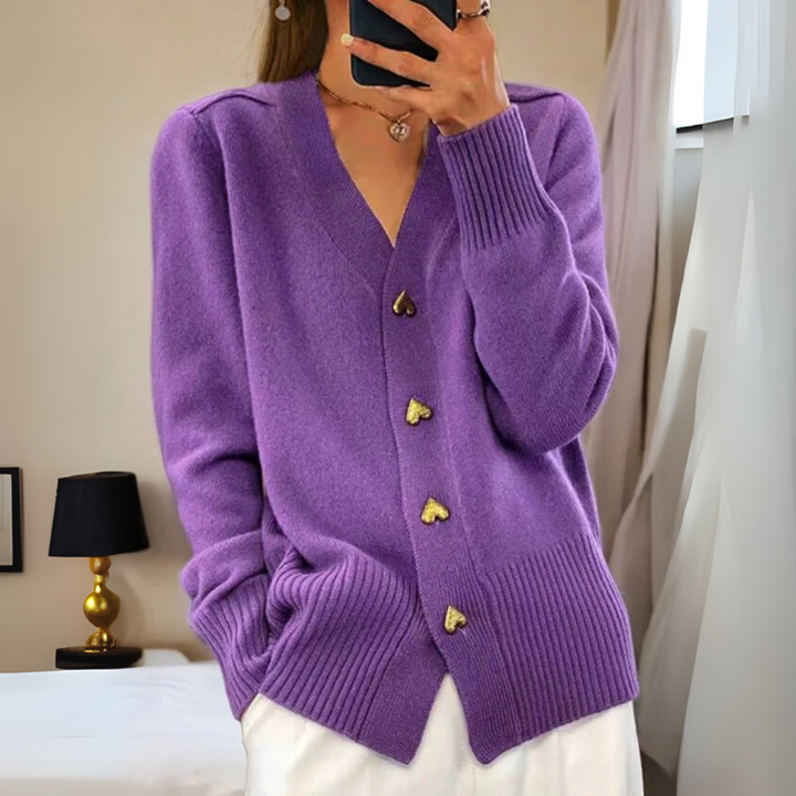 Varm cardigan i strik med knapper