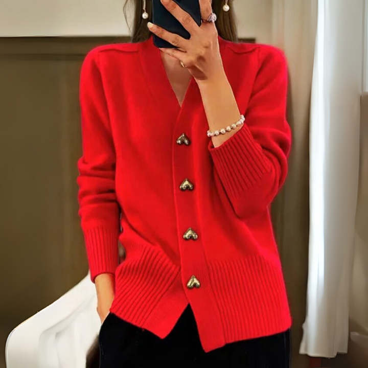 Varm cardigan i strik med knapper