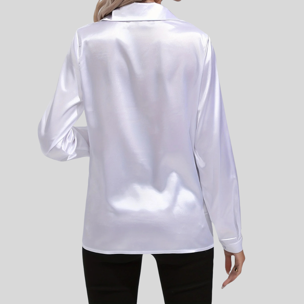 Elegant bluse til kvinder – diskret stil