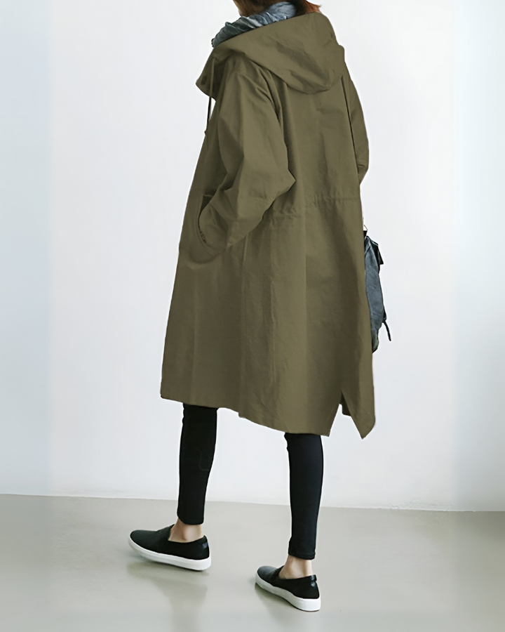 Klassisk trenchcoat med hætte