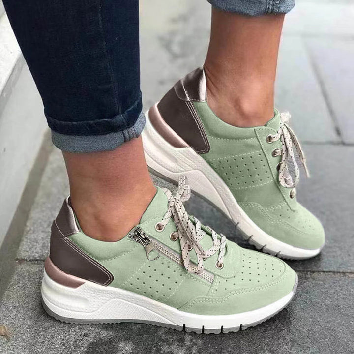 Trendy tykke sålsneakers til kvinder, der løfter dit hverdagslook med komfort og stil