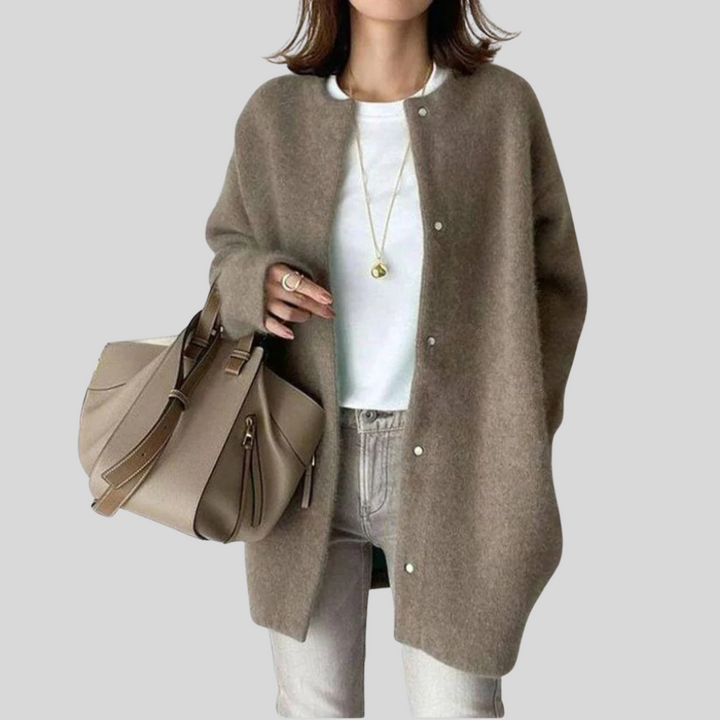 Elegant cardigan – raffineret striklag