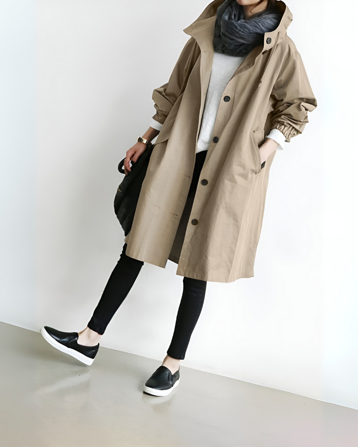 Klassisk trenchcoat med hætte