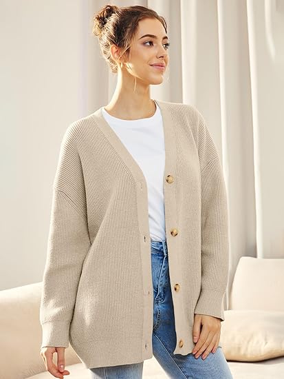 Oversized cardigan med V-hals