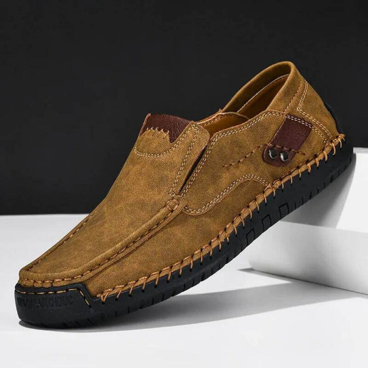 Ortopædiske slip-on sko med svangstøtte