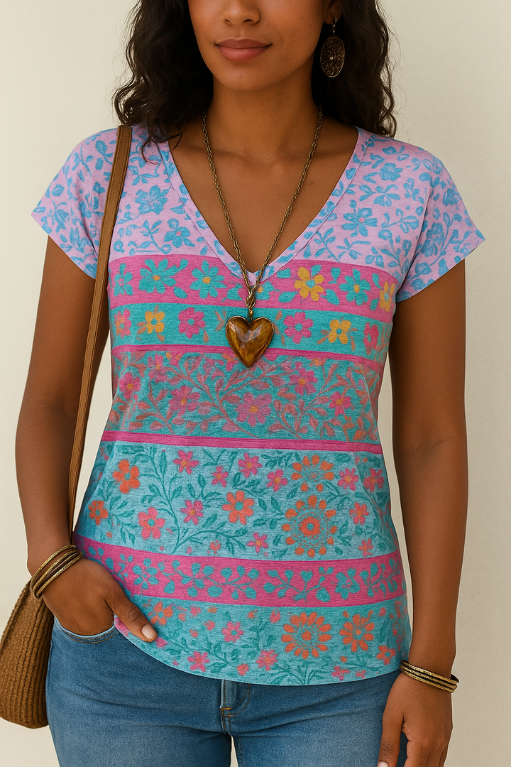 T-shirt med blomsterprint til kvinder