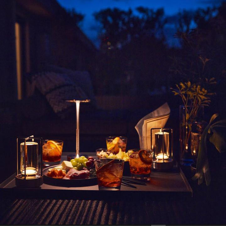 Bærbar ledningsfri bordlampe