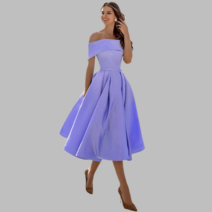 Off-shoulder satin vintage gallakjole