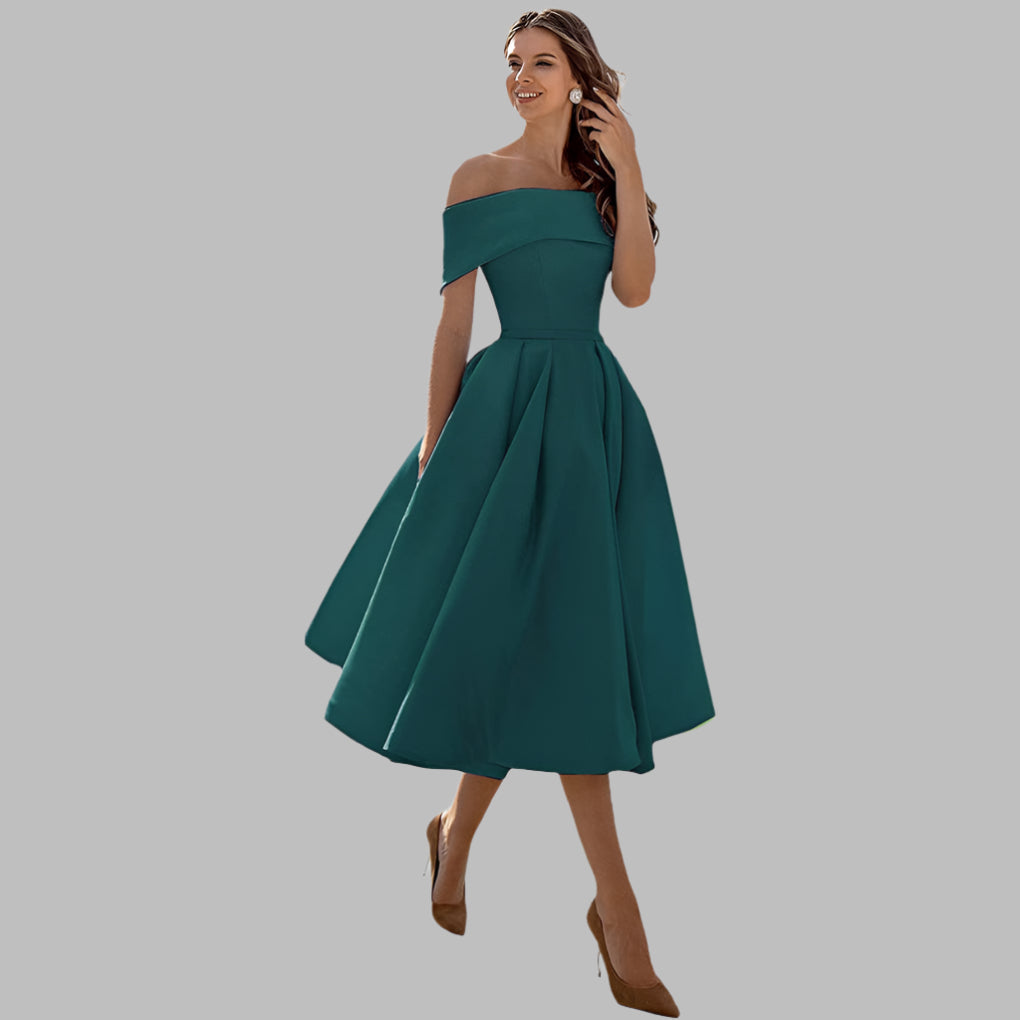Off-shoulder satin vintage gallakjole