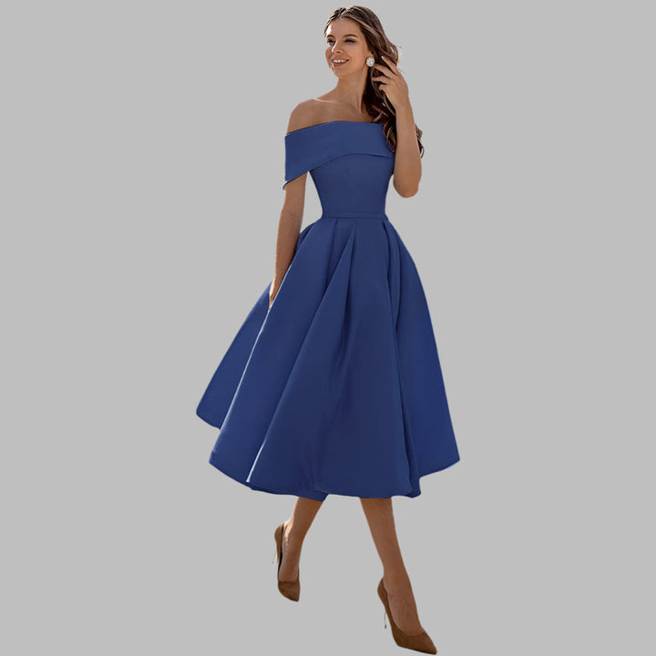 Off-shoulder satin vintage gallakjole