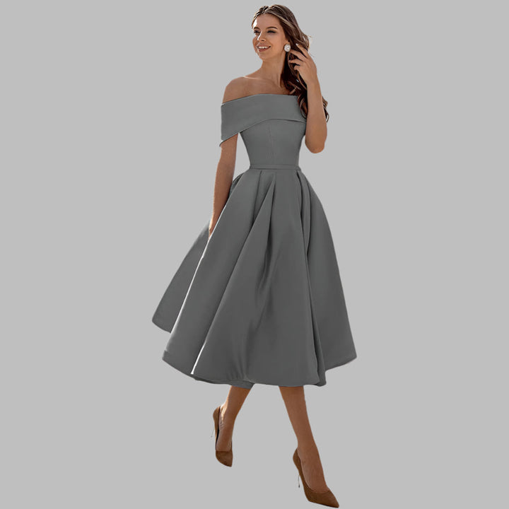 Off-shoulder satin vintage gallakjole