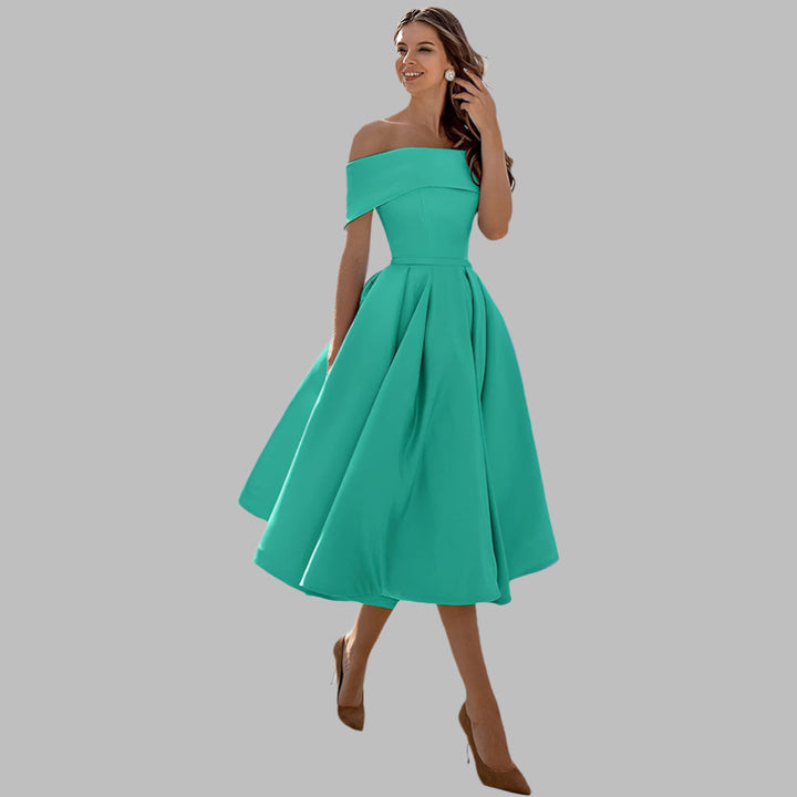 Off-shoulder satin vintage gallakjole