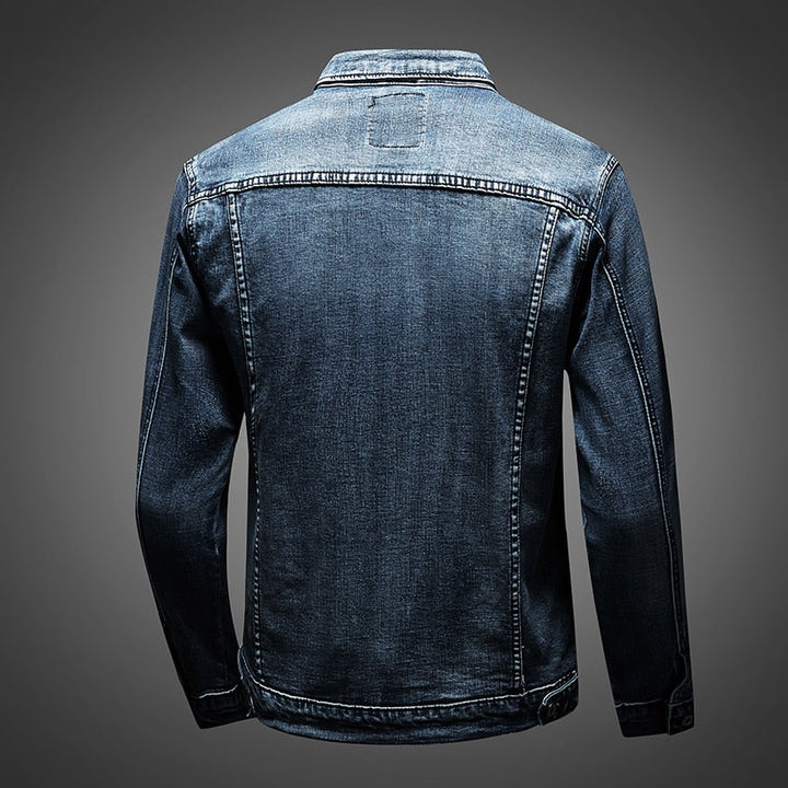 Klassisk denim møder biker-attitude