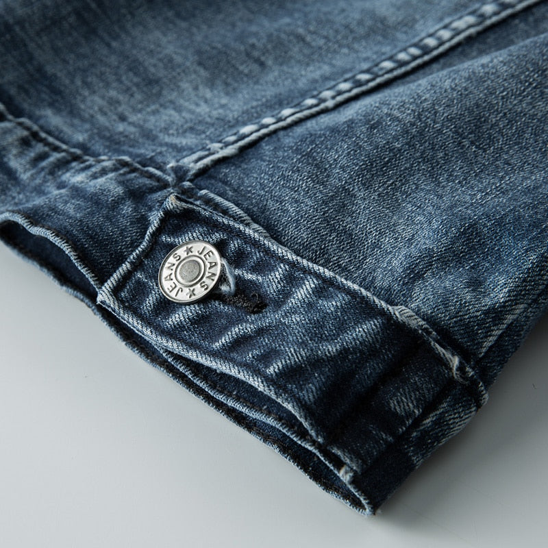 Klassisk denim møder biker-attitude