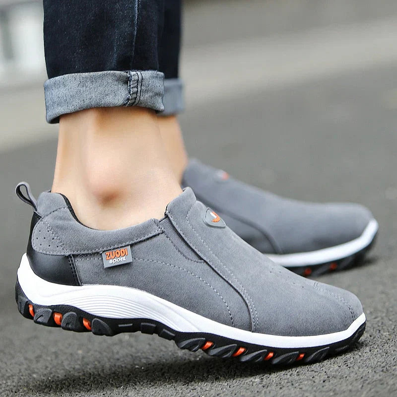 Sporty slip-on sneakers til mænd