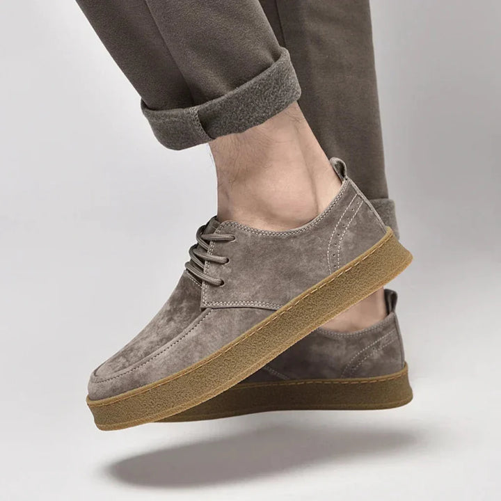 Herresneakers i ruskind – Stilfulde og alsidige