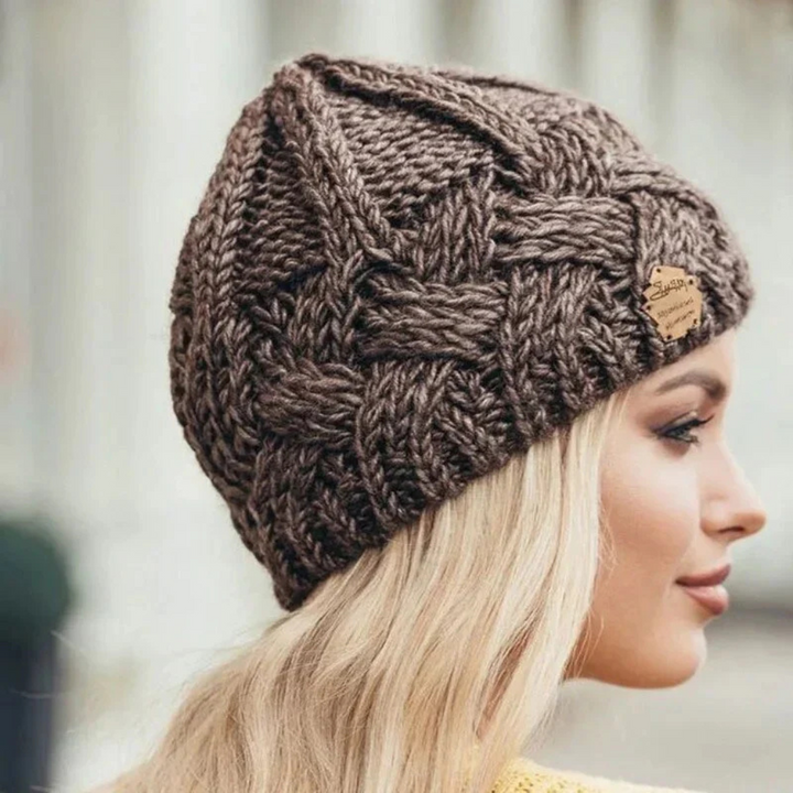 Dame Strikket Beanie
