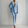 Sæt med elegant blazer og højtaljede bukser til damer