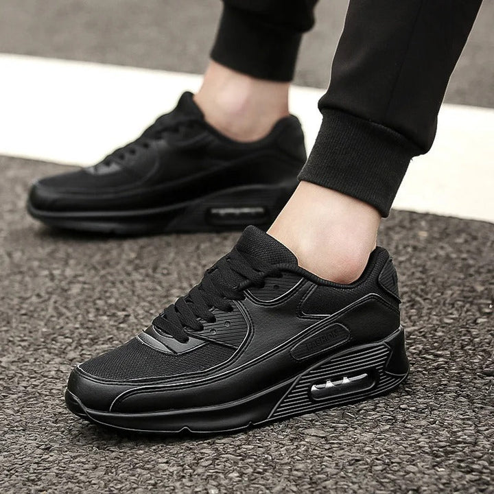 Hvide lædersneakers med høj sål til mænd