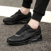 Hvide lædersneakers med høj sål til mænd