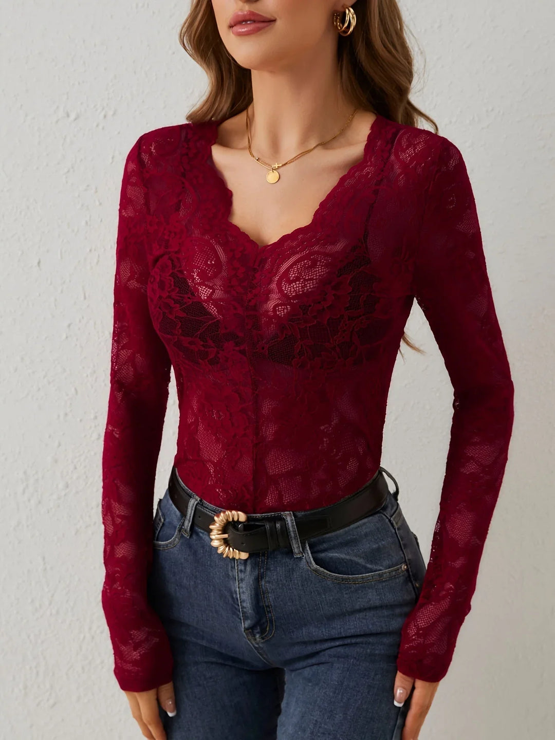 Dameblonebluse – Feminin detalje for elegant stil