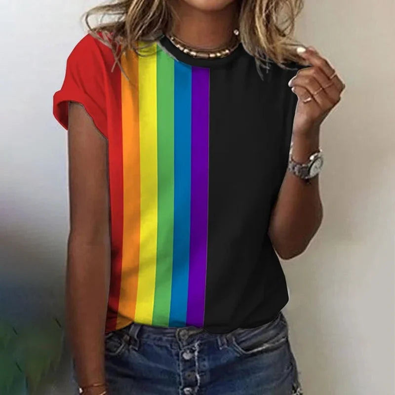 Stilfuld regnbue-T-shirt
